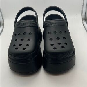 High Platform clogs super comfortable
37/38 European sizing